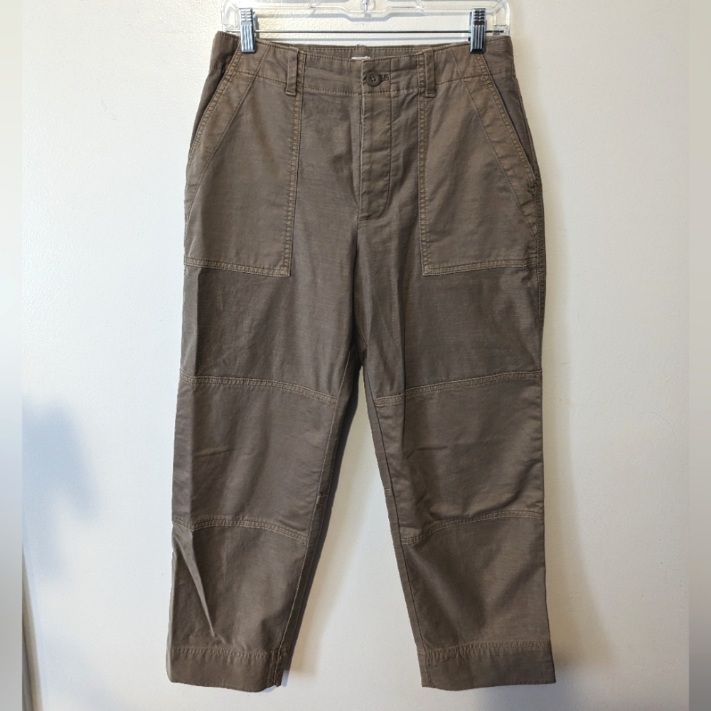 Gap Two Tone Cargo Cropped Pants